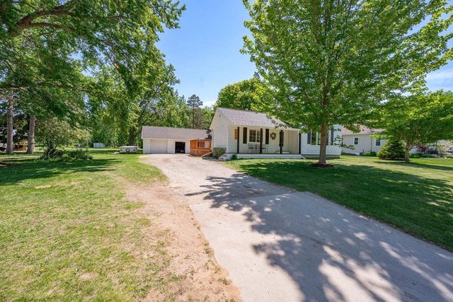 1319 RIVERSIDE DRIVE, Suamico, WI 54173