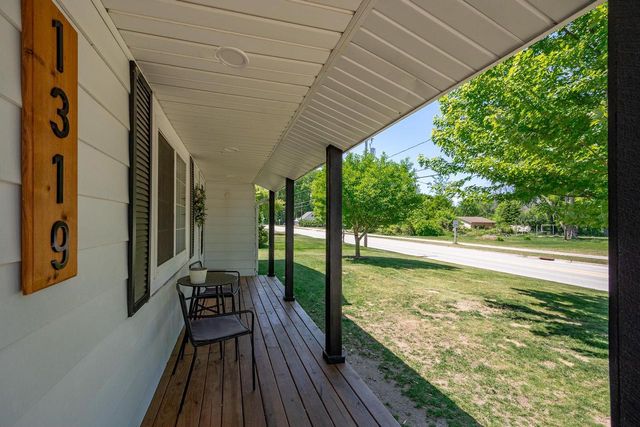 1319 RIVERSIDE DRIVE, Suamico, WI 54173