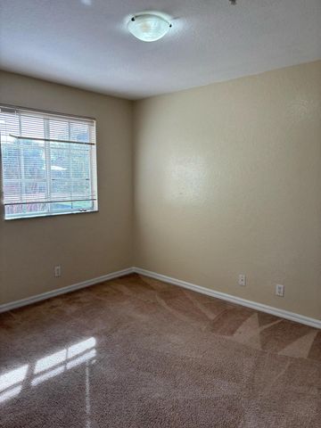 5330 SE Mitchell Lane, Stuart, FL 34997