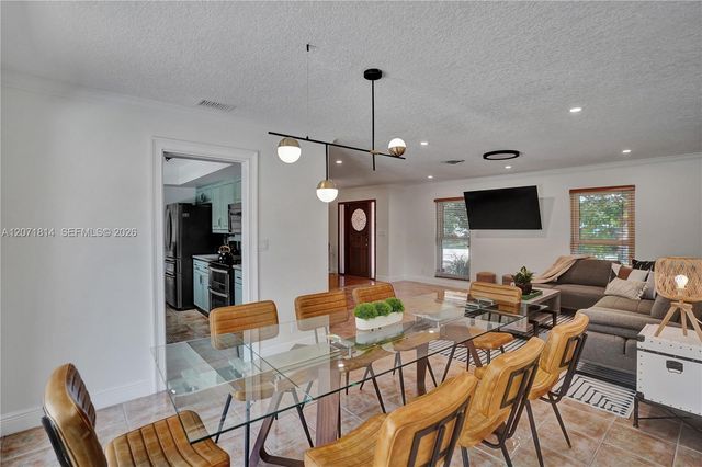 6421 NE 22nd Avenue, Fort Lauderdale, FL 33308