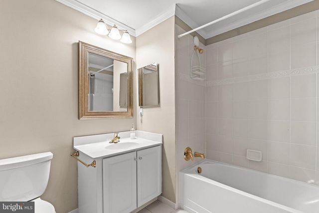 2022 CRESCENT WAY, Cherry Hill, NJ 08002