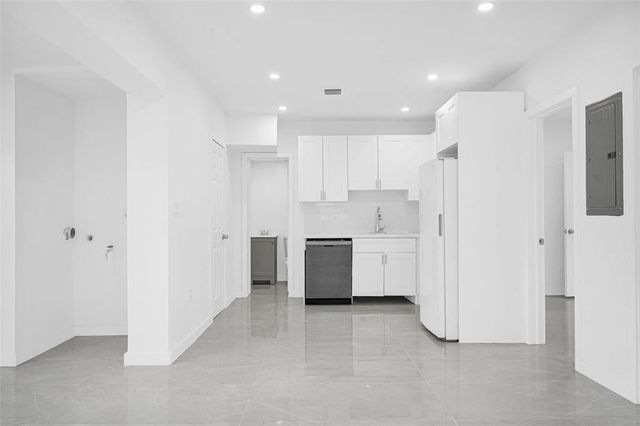 11406 NW 17th Avenue, Miami, FL 33167