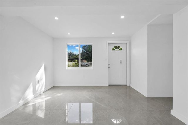 11406 NW 17th Avenue, Miami, FL 33167