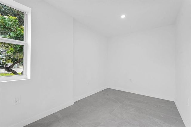 11406 NW 17th Avenue, Miami, FL 33167