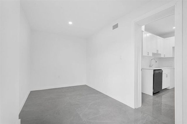 11406 NW 17th Avenue, Miami, FL 33167