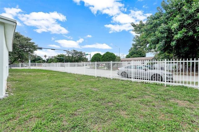 11406 NW 17th Avenue, Miami, FL 33167