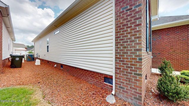 303 Commonsgate Drive, Goldsboro, NC 27530