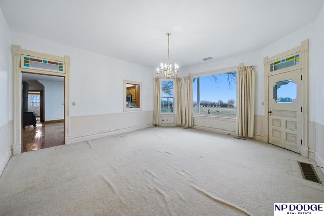 9752 County Road 3, Nickerson, NE 68122