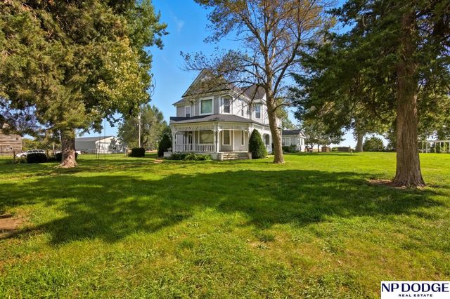 9752 County Road 3, Nickerson, NE 68122