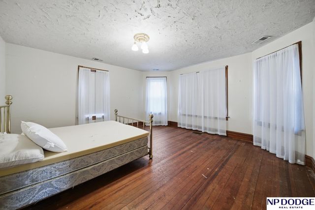 9752 County Road 3, Nickerson, NE 68122