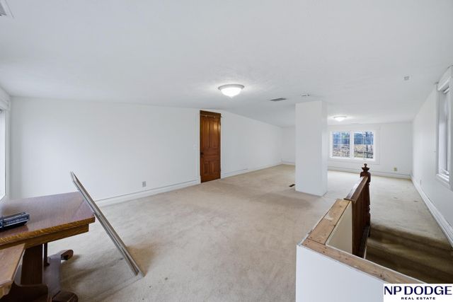 9752 County Road 3, Nickerson, NE 68122