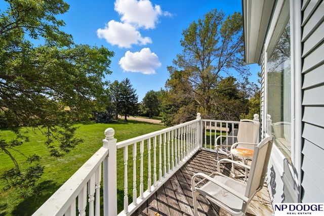 9752 County Road 3, Nickerson, NE 68122