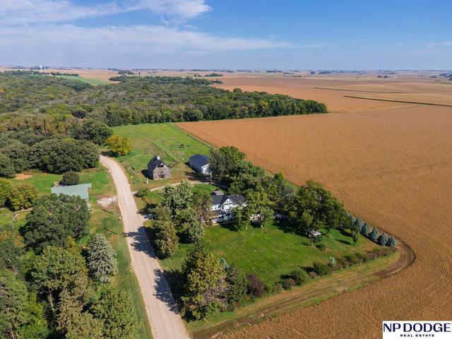9752 County Road 3, Nickerson, NE 68122