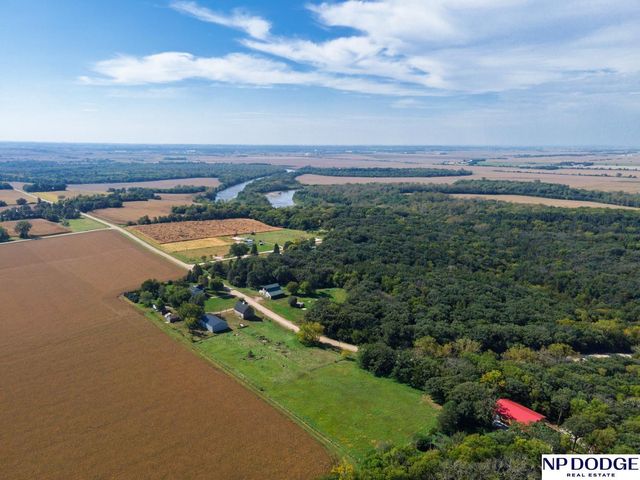 9752 County Road 3, Nickerson, NE 68122