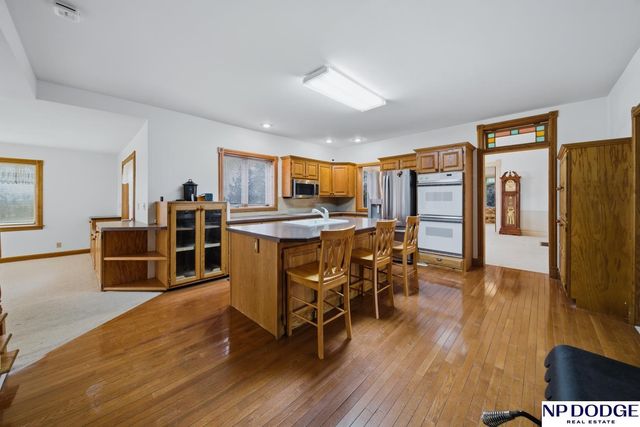 9752 County Road 3, Nickerson, NE 68122