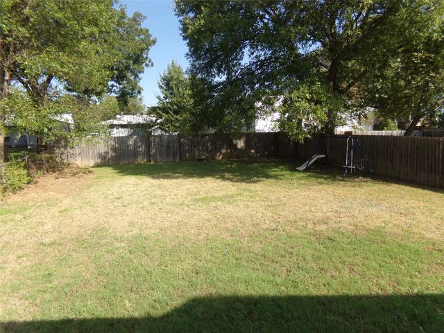 1237 Sleepy Hollow Drive, Dallas, TX 75235