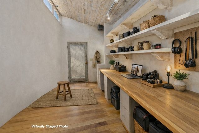 420 Camino Don Miguel, Santa Fe, NM 87505