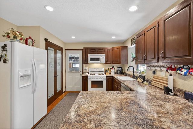 320 18TH STREET NORTH, Wisconsin Rapids, WI 54494