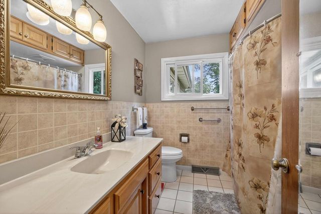 320 18TH STREET NORTH, Wisconsin Rapids, WI 54494
