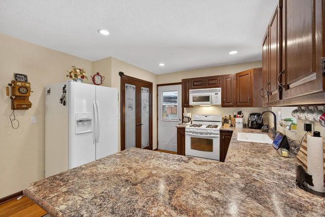 320 18TH STREET NORTH, Wisconsin Rapids, WI 54494