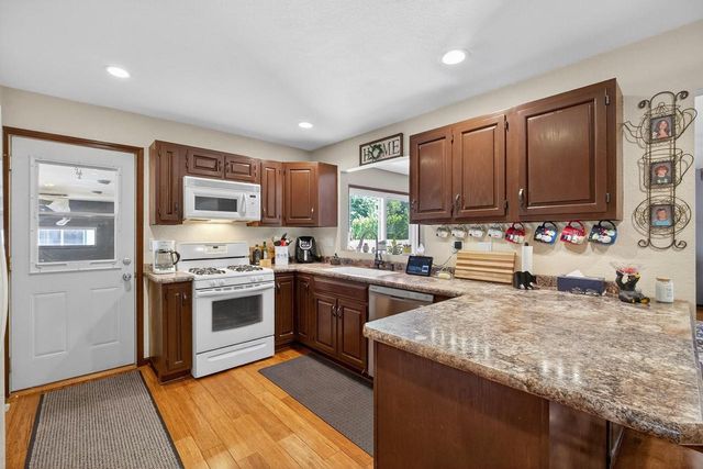 320 18TH STREET NORTH, Wisconsin Rapids, WI 54494