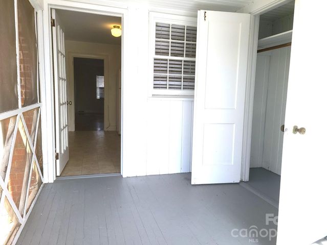 2245 Crescent Avenue 4, Charlotte, NC 28207