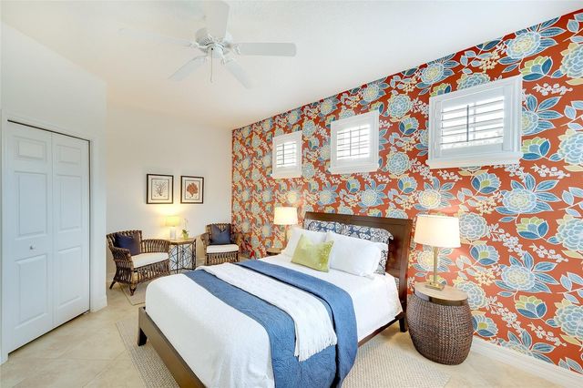 9607 SEA TURTLE TERRACE 201, Bradenton, FL 34212