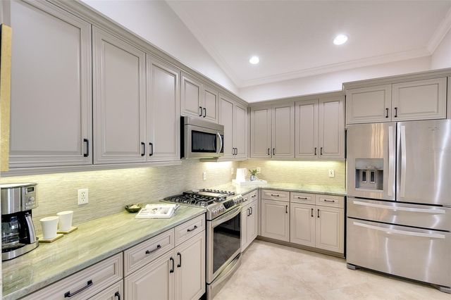 9607 SEA TURTLE TERRACE 201, Bradenton, FL 34212