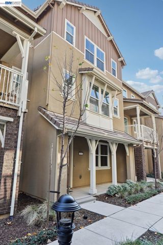 256 Plum Tree St, Livermore, CA 94551