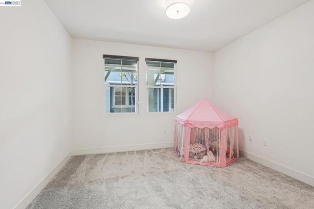 256 Plum Tree St, Livermore, CA 94551