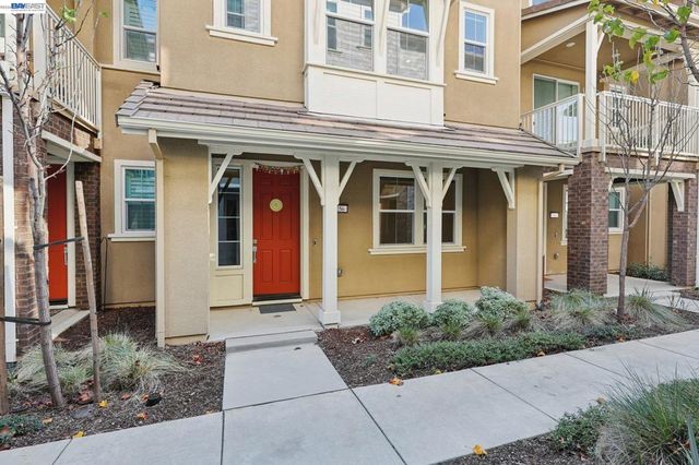 256 Plum Tree St, Livermore, CA 94551