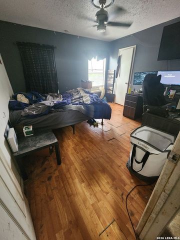 9802 Trendwood, San Antonio, TX 78250