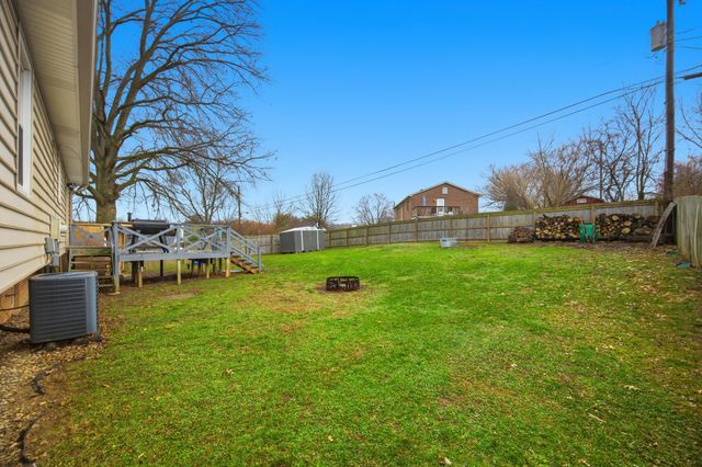 2226 Redbud Lane, Paris, KY 40361