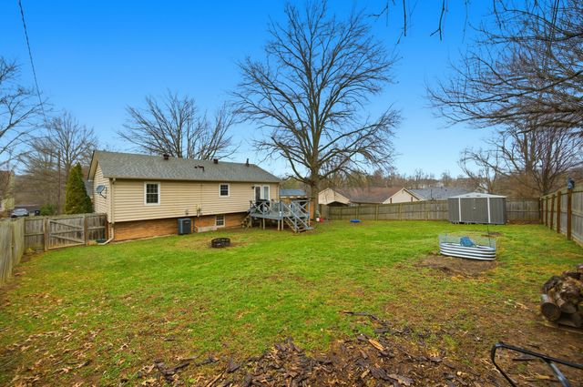 2226 Redbud Lane, Paris, KY 40361