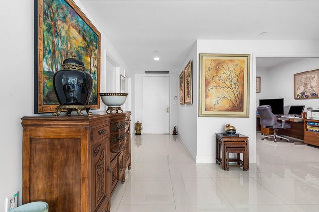 500 SE Mizner Boulevard A310, Boca Raton, FL 33432