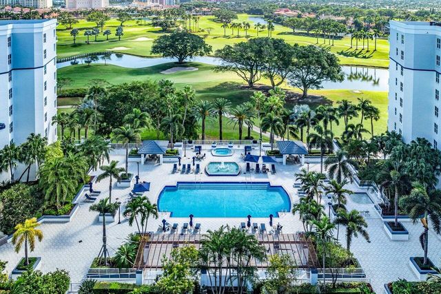 500 SE Mizner Boulevard A310, Boca Raton, FL 33432