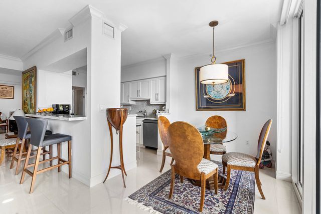 500 SE Mizner Boulevard A310, Boca Raton, FL 33432