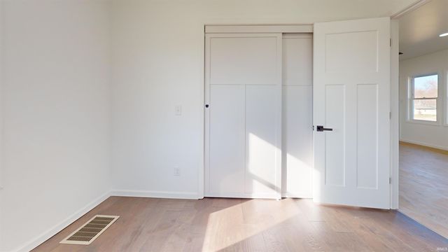 812 S York Street, Albion, IN 46701