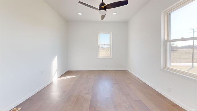 812 S York Street, Albion, IN 46701