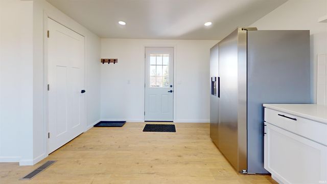 812 S York Street, Albion, IN 46701