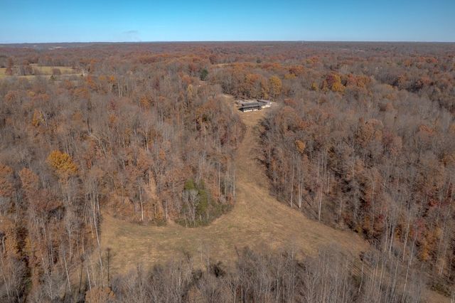 2900 Tanyard Hill Rd, Lynchburg, TN 37352