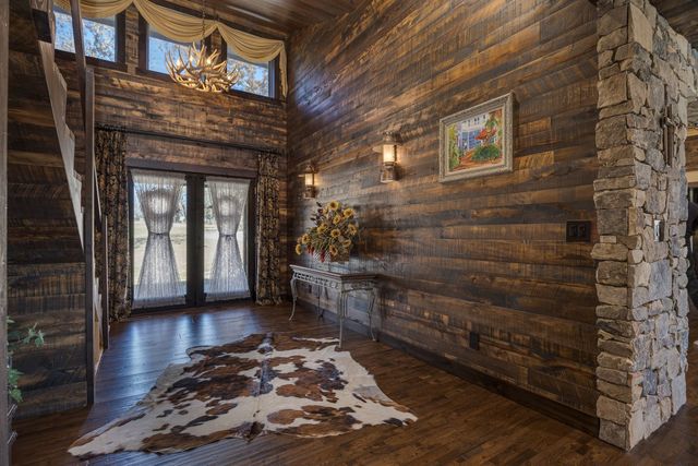 2900 Tanyard Hill Rd, Lynchburg, TN 37352