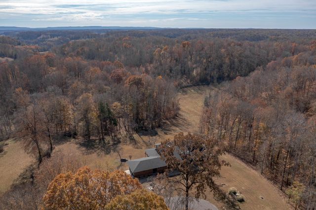 2900 Tanyard Hill Rd, Lynchburg, TN 37352