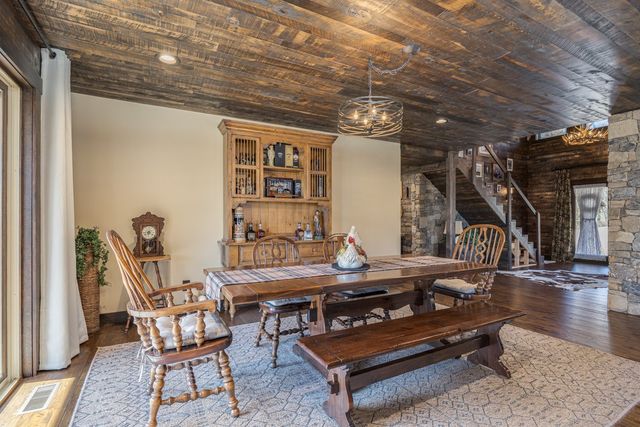 2900 Tanyard Hill Rd, Lynchburg, TN 37352