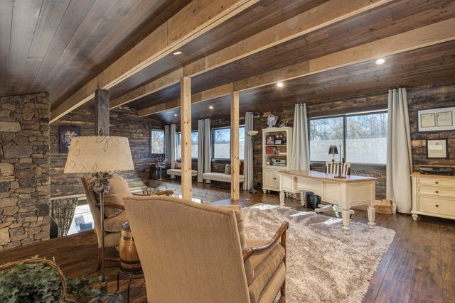 2900 Tanyard Hill Rd, Lynchburg, TN 37352