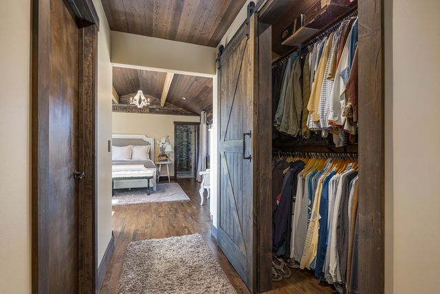 2900 Tanyard Hill Rd, Lynchburg, TN 37352