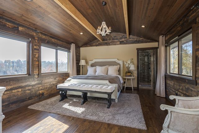 2900 Tanyard Hill Rd, Lynchburg, TN 37352