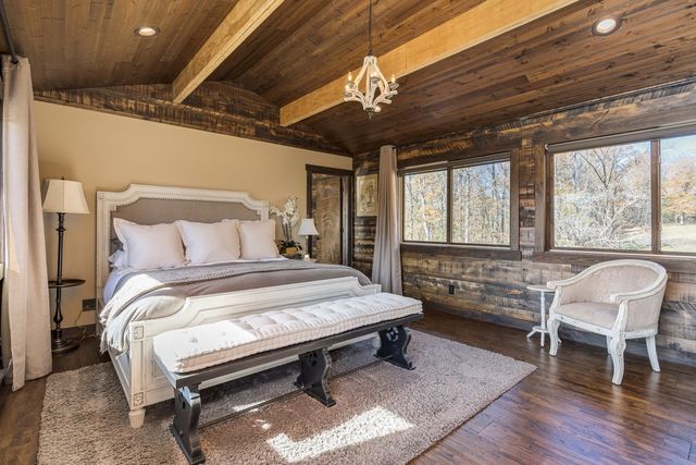 2900 Tanyard Hill Rd, Lynchburg, TN 37352