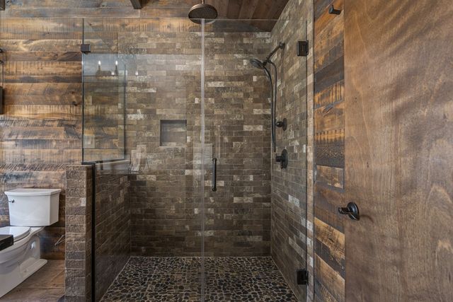 2900 Tanyard Hill Rd, Lynchburg, TN 37352