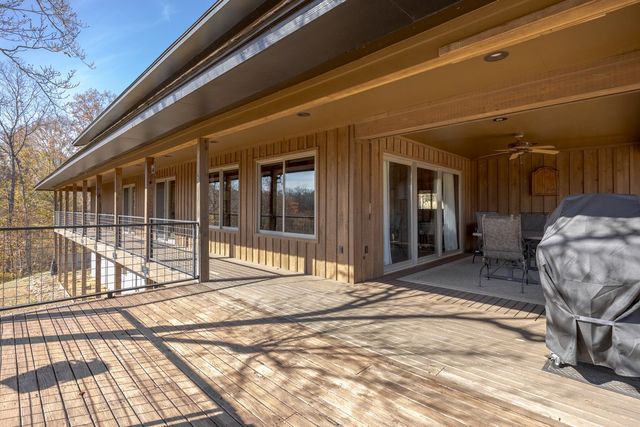 2900 Tanyard Hill Rd, Lynchburg, TN 37352